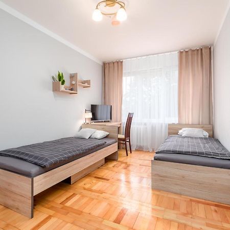 Two Bedrooms Apartment Faktura Fast Check-In 24H Rzeszow Dış mekan fotoğraf