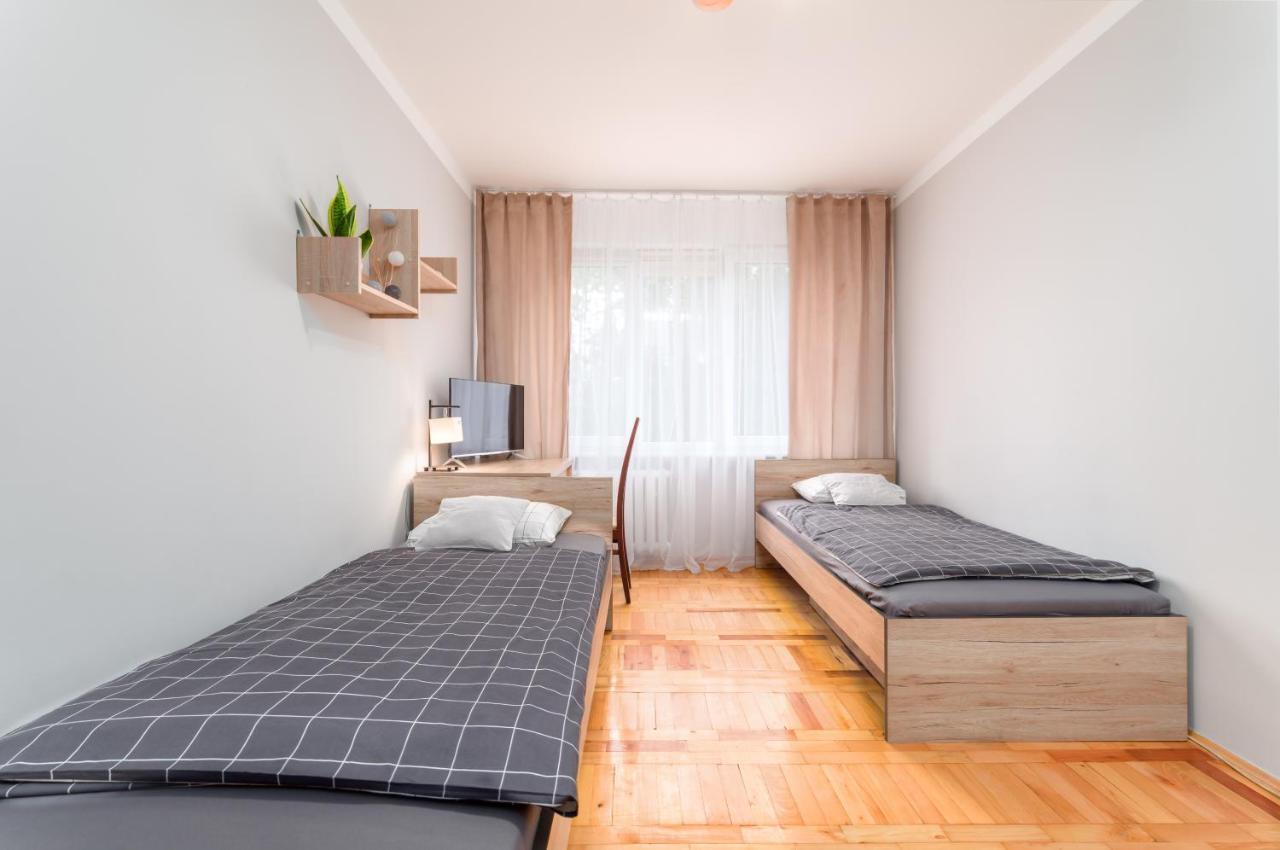 Two Bedrooms Apartment Faktura Fast Check-In 24H Rzeszow Dış mekan fotoğraf